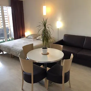 100 M Gare - 4 Places Avec Balcon 10mn Sanctuaire Apartamento Lourdes