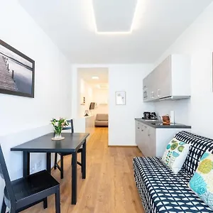 Cozy 5min To Center By Hm Apartamento Viena